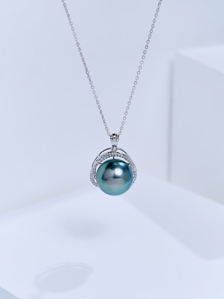 Top Lustre 18k Solid Gold Tahitian Pearl Necklace KN00396