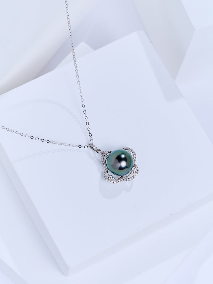 Top Lustre 18k Solid Gold Tahitian Pearl Necklace KN00397