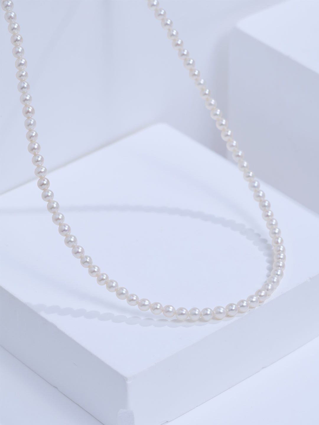 18K Solid Gold Freshwater Pearl Necklace KN00413