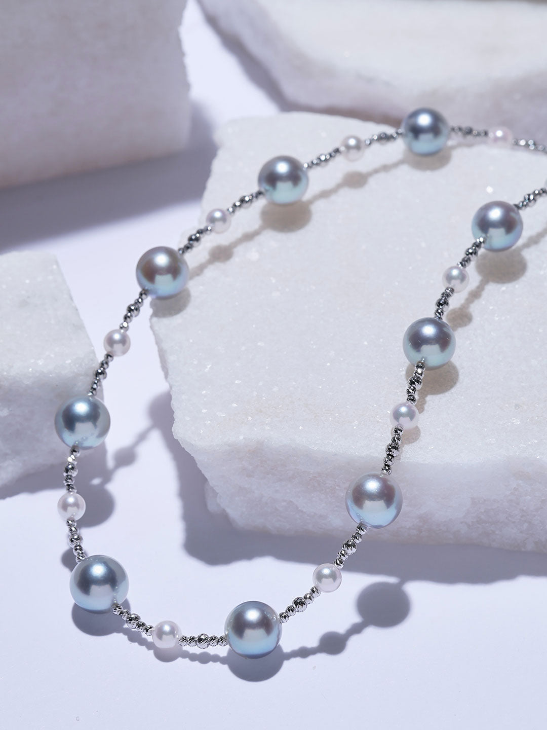 Top Lustre 18K Solid Gold Silver Blue Akoya Pearl Necklace KN00427 |HARMONY