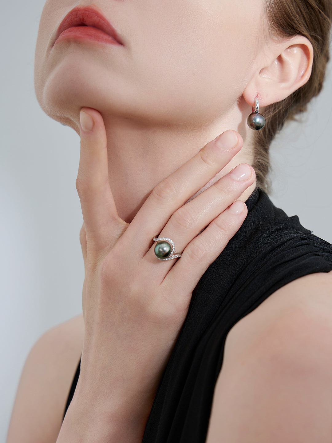 Cincin Mutiara Air Masin Tahitian Emas 18K KR00088