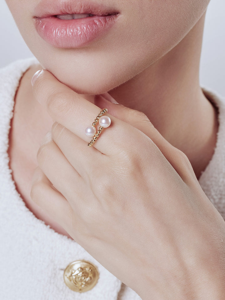 Anillo de perlas Akoya de oro macizo de 18 k KR00101
