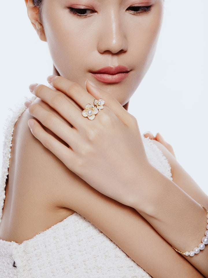 Anillo de perla Akoya de oro macizo de 18k KR00121 | BLOOM