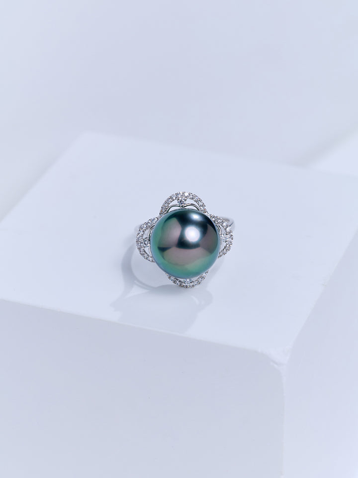 Top Lustre 18K Solid Gold Tahitian Pearl Ring KR00154