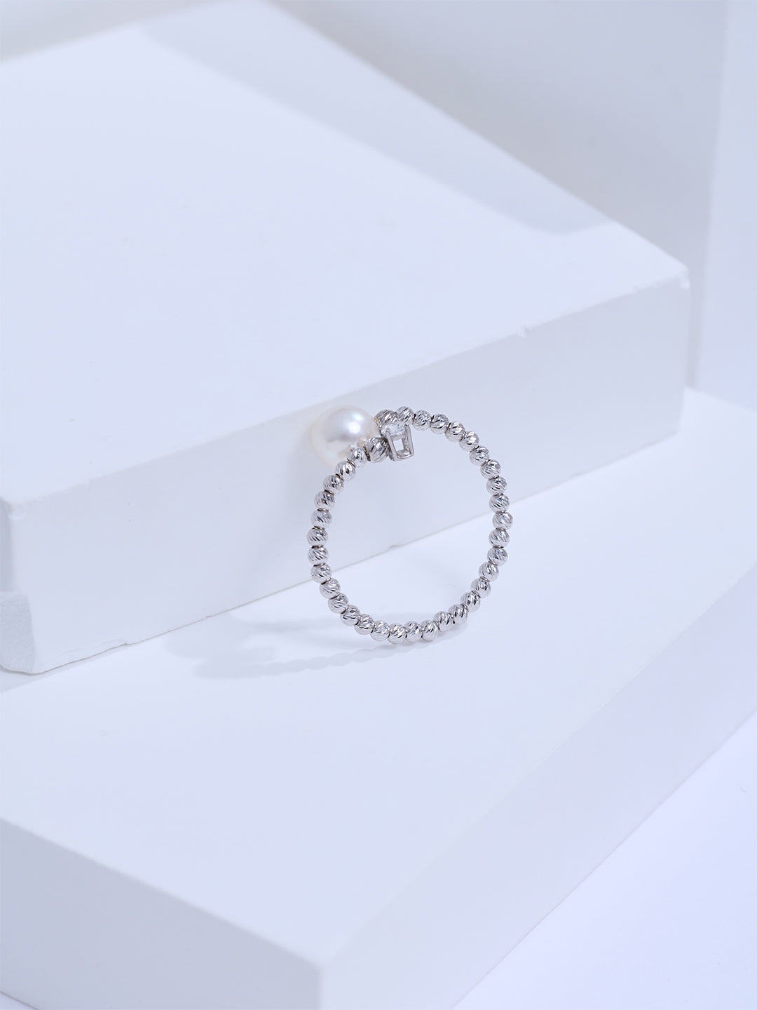 Top Grade 18k Solid Gold Akoya Pearl Ring KR00163