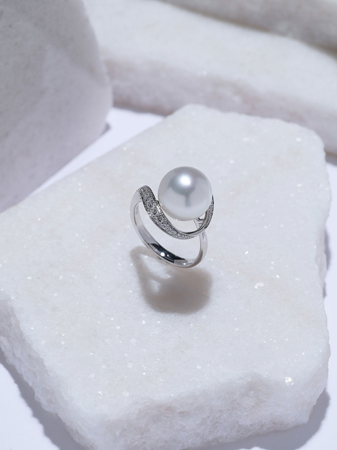 Cincin Mutiara Putih Australia Emas 18K Gred Terbaik KR00173 | POSSIBILITIES