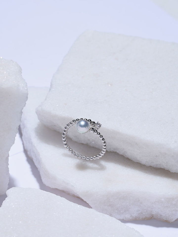 Top Lustre 18K Solid Gold Silver Blue Akoya Pearl Ring KR00179