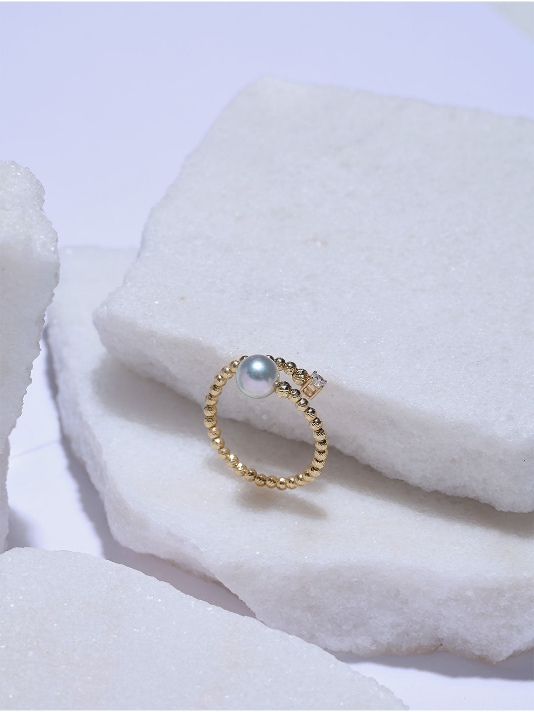 Top Lustre 18K Solid Gold Silver Blue Akoya Pearl Ring KR00180