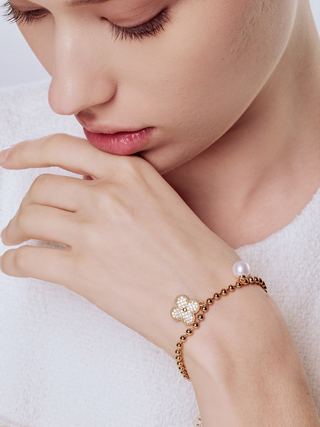 Elegante braccialetto di perle d&