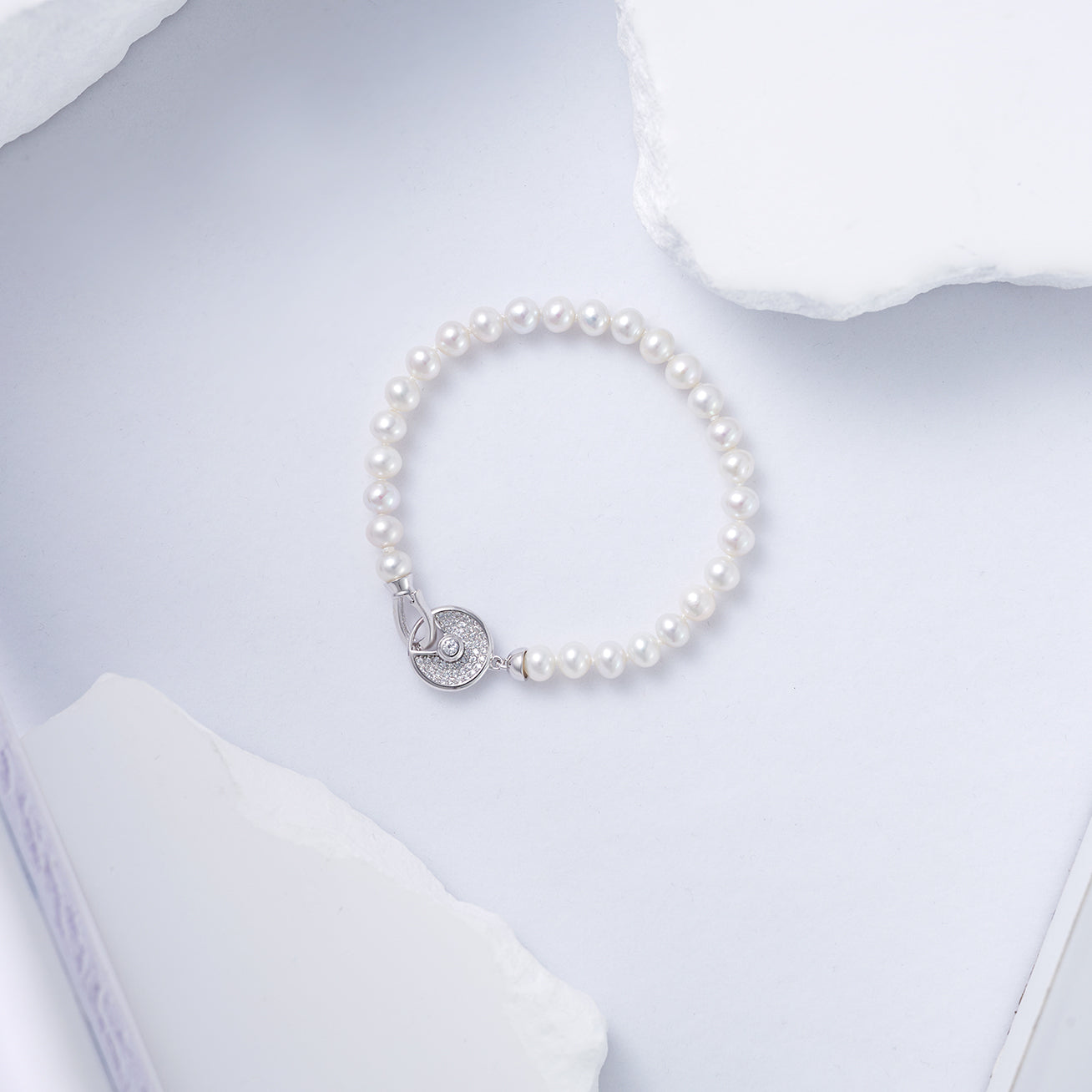 Brilliant Lustre White Freshwater Pearl Bracelet WB00226 - PEARLY LUSTRE