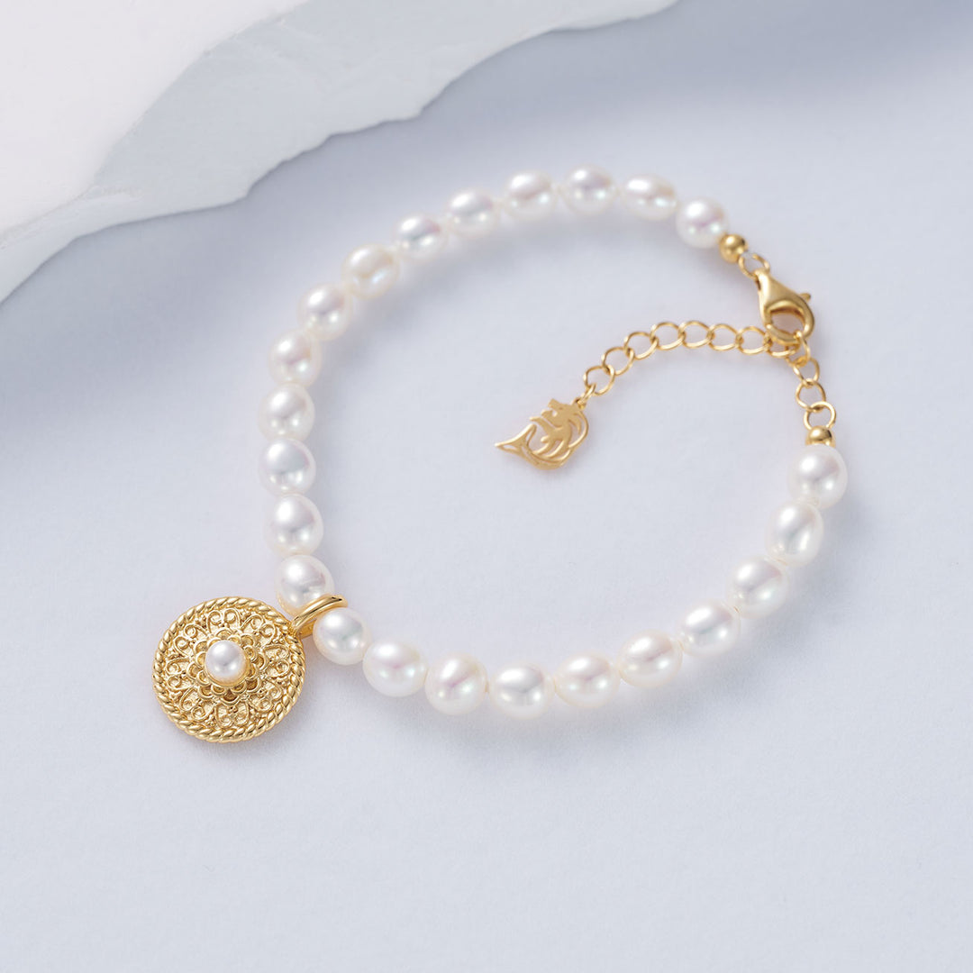 Asian Civilisations Museum Freshwater Pearl Bracelet WB00239 | New Yorker Collection - PEARLY LUSTRE