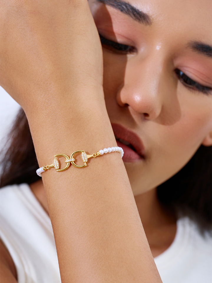 Top Lustre Freshwater Pearl Bracelet WB00319 | HORSE