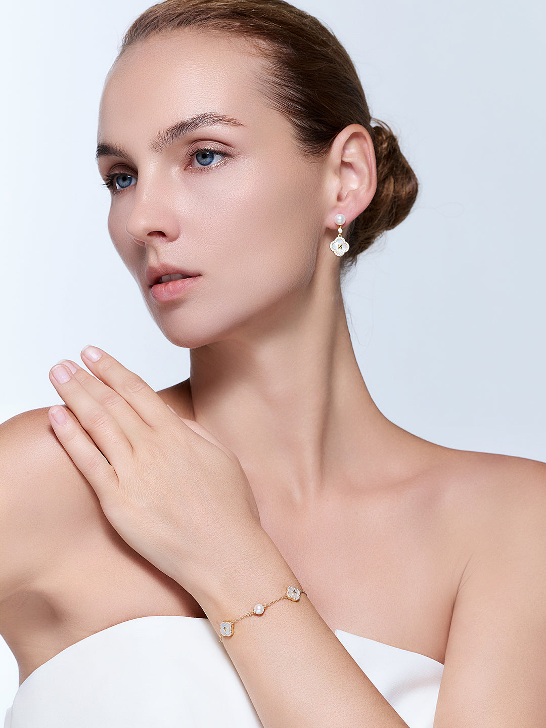 Elegant Freshwater Pearl Bracelet WB00351 | PERANAKAN