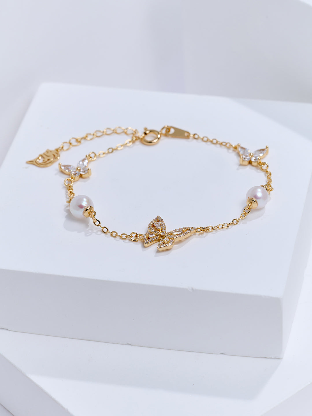 Elegantes Perlenarmband WB00352 | BUTTERFLY