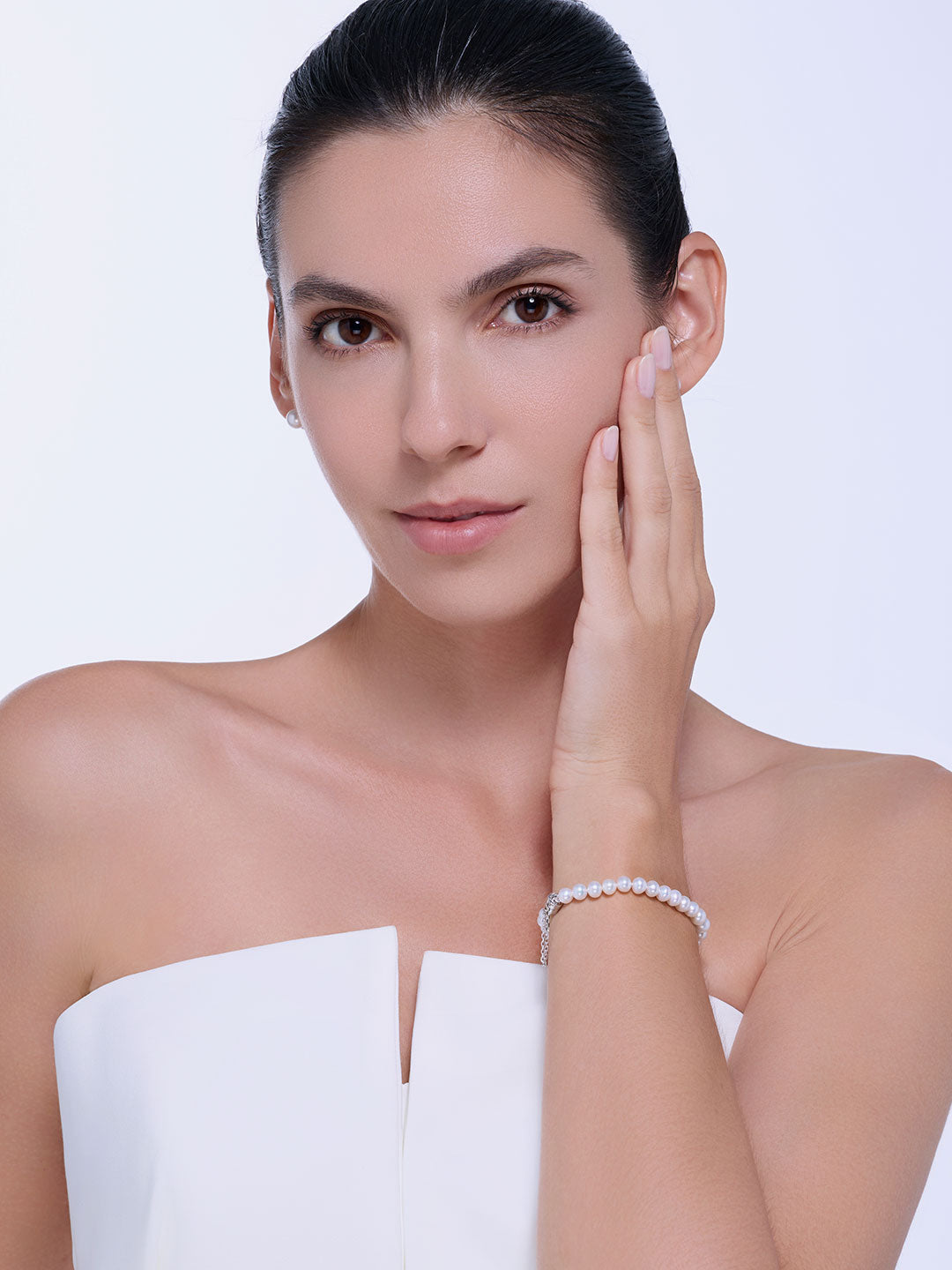 Elegant Freshwater Pearl Bracelet WB00357