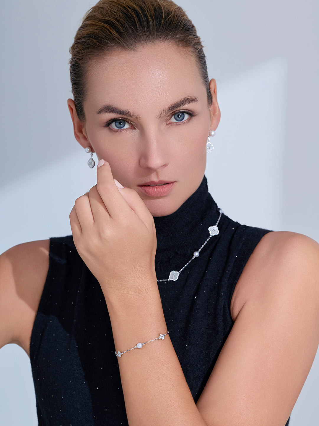 Elegant Freshwater Pearl Bracelet WB00362 | PERANAKAN