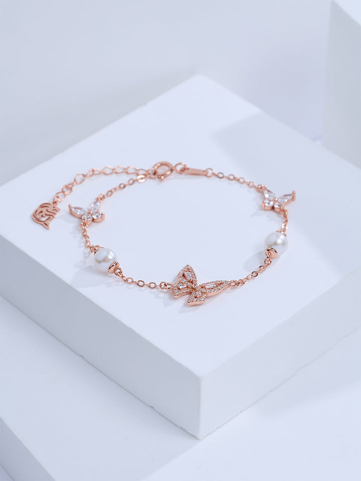 Elegant Pearl Bracelet WB00365 | BUTTERFLY