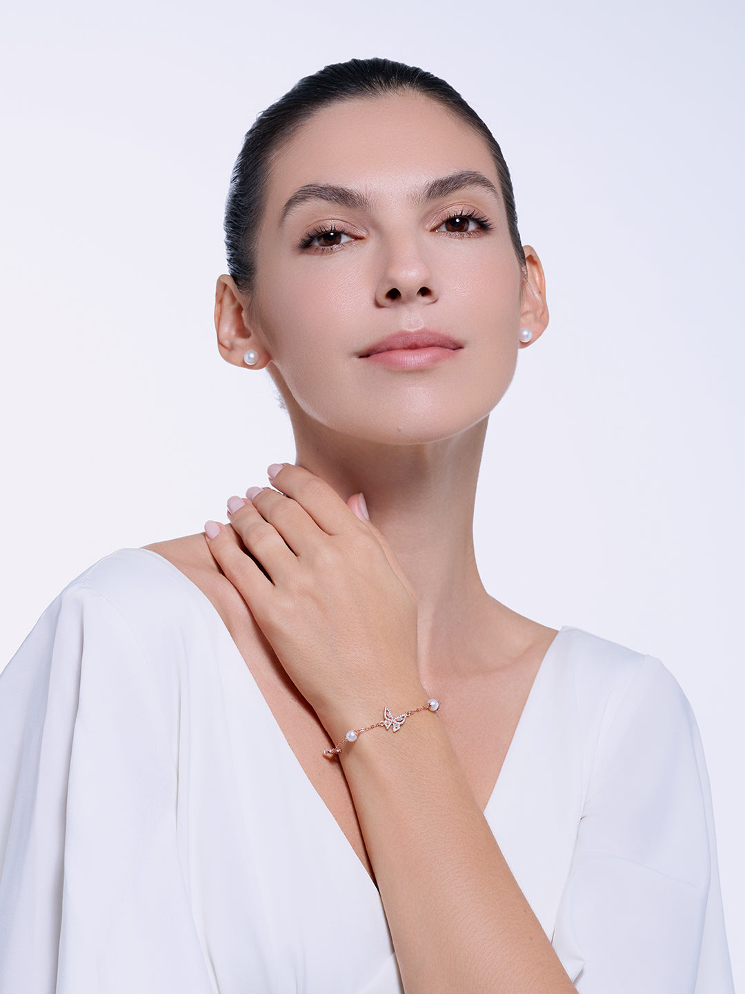 Elegant Pearl Bracelet WB00365 | BUTTERFLY