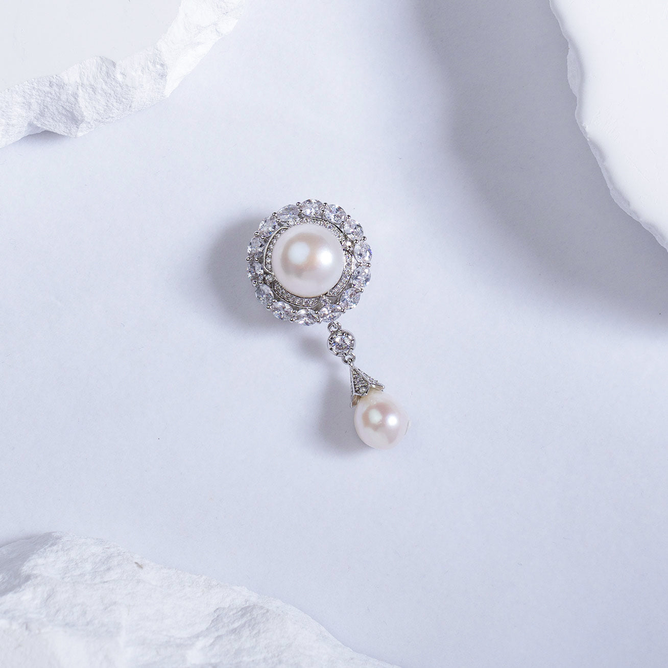 Passion for Life Freshwater Pearl Brooch WC00056 - PEARLY LUSTRE