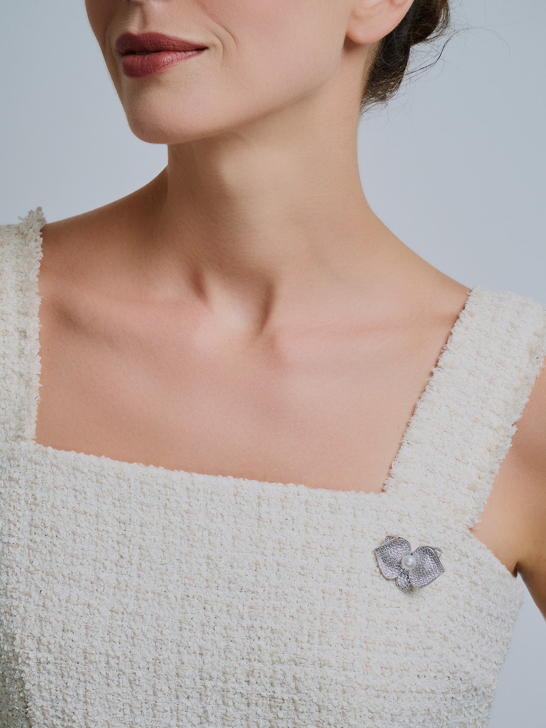 Broche de Perla de Agua Dulce Elegante WC00073 | ORQUÍDEA
