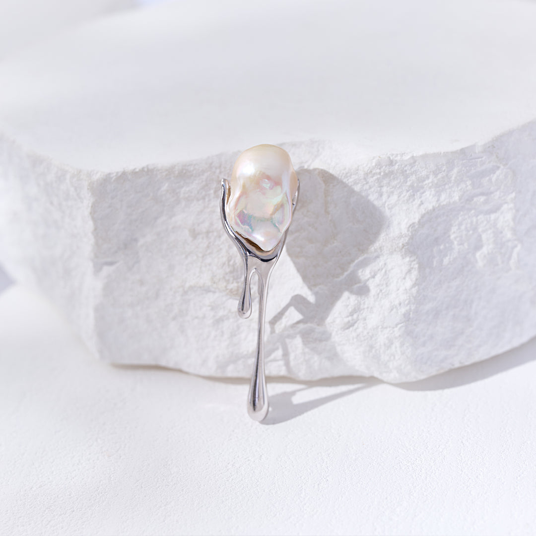 Top Grade  Baroque Freshwater Pearl Brooch WC00078 | FLUID - PEARLY LUSTRE