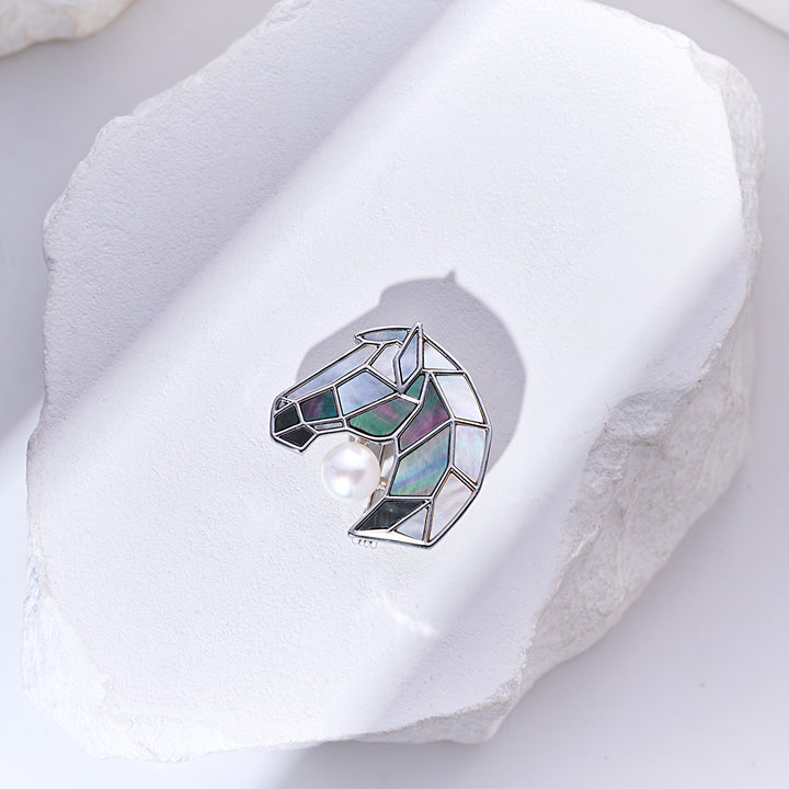 トップグレード淡水パールブローチ WC00083| HORSE