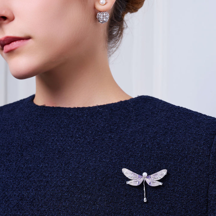 Spilla elegante con perla d'acqua dolce WC00102