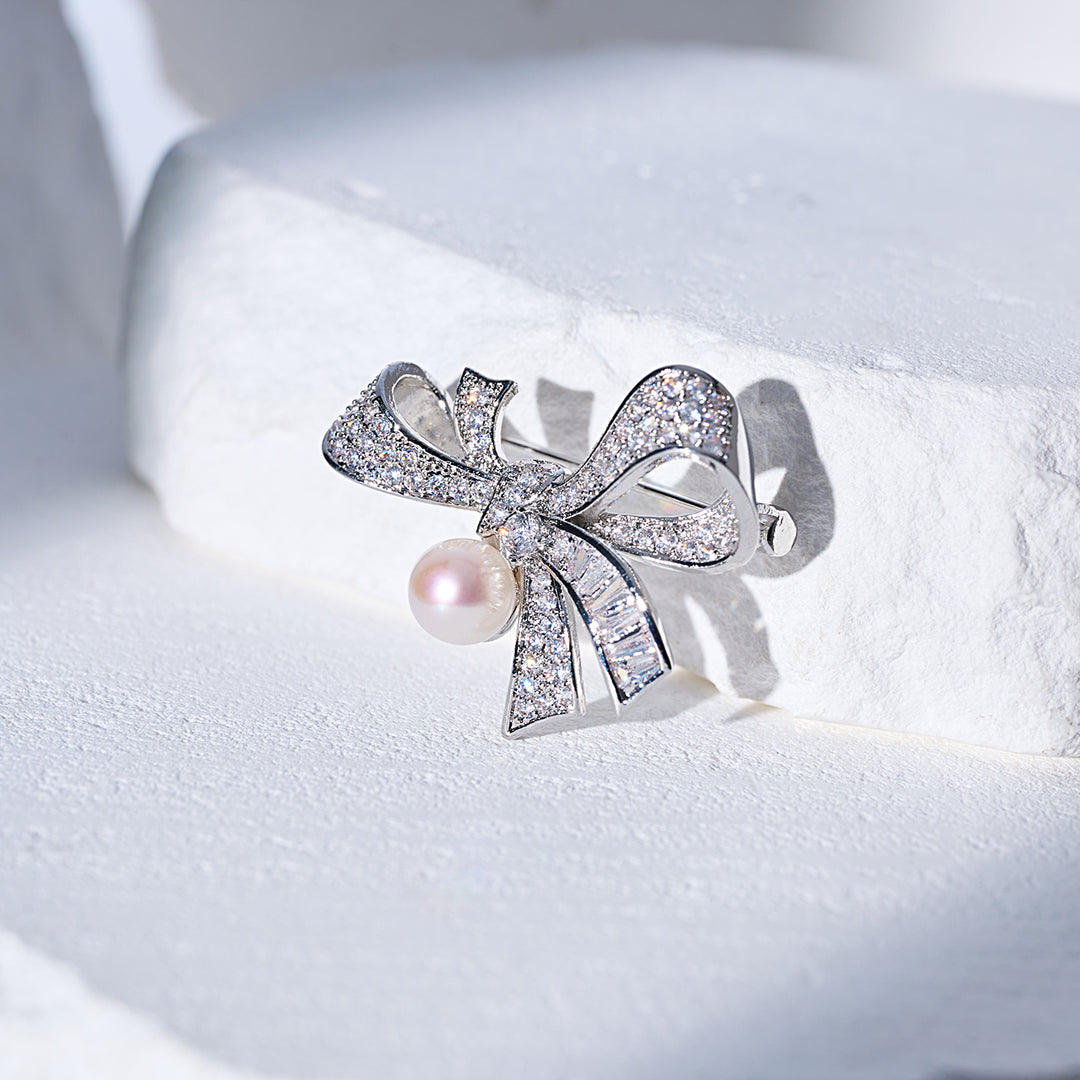 Broche elegante de perla de agua dulce WC00104