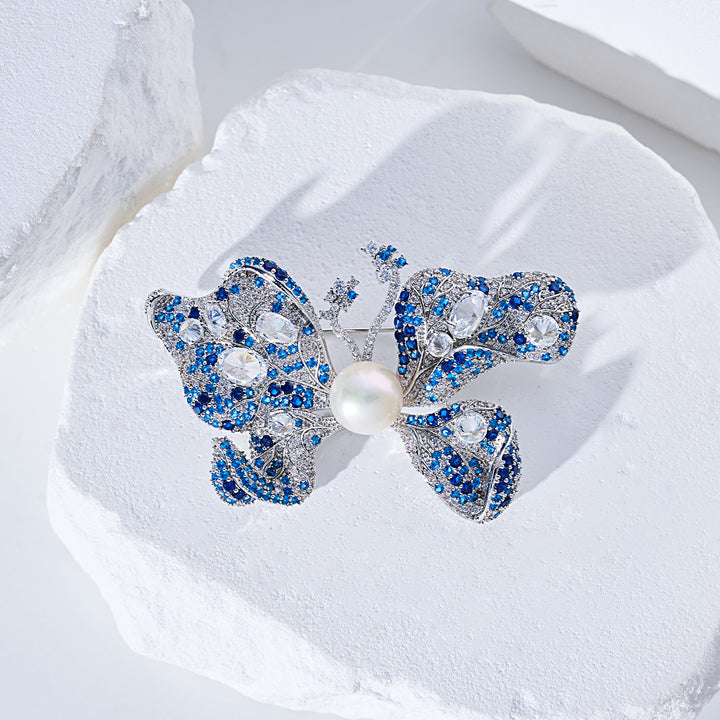 Broche elegante de perla de agua dulce WC00106