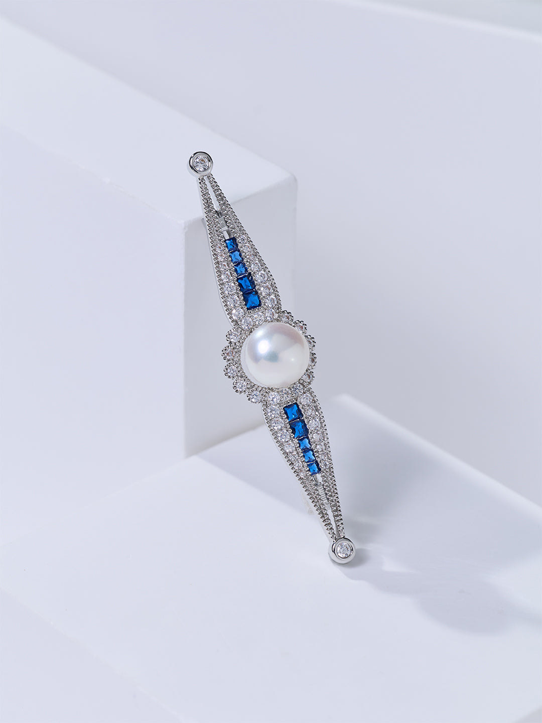 Top Grade Freshwater Pearl Brooch WC00140