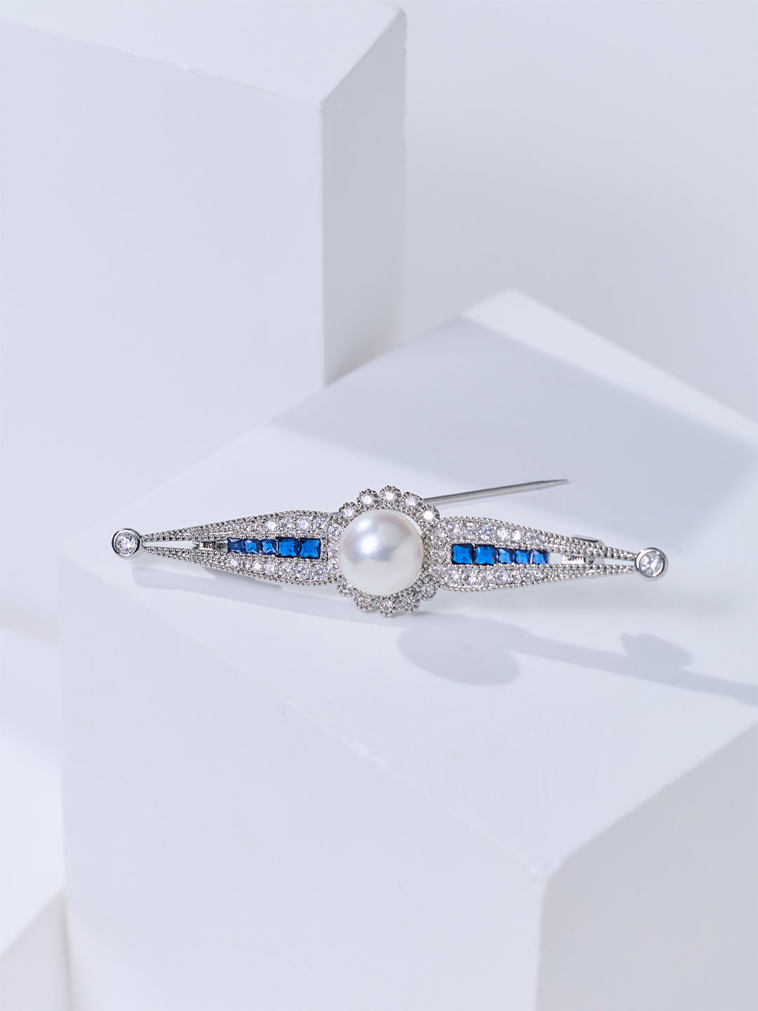 Top Grade Freshwater Pearl Brooch WC00140