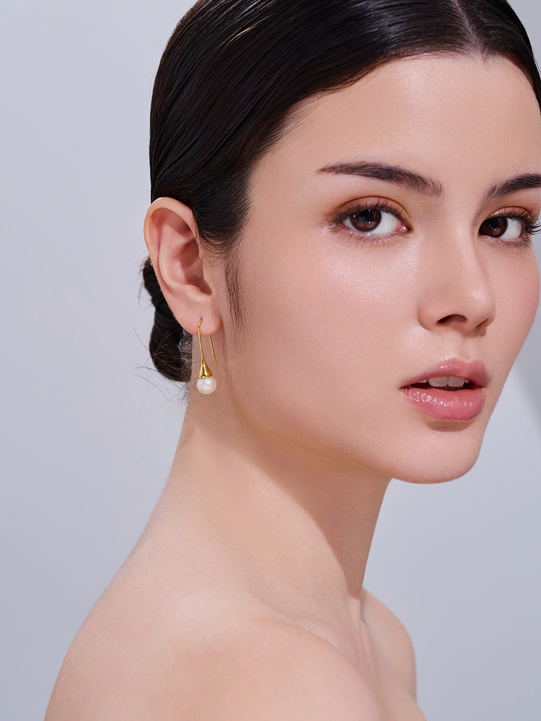 エレガントな淡水パールピアス WE00044