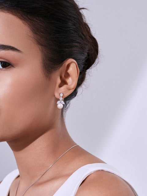 Anting-anting Mutiara Air Tawar yang Elegan WE00054