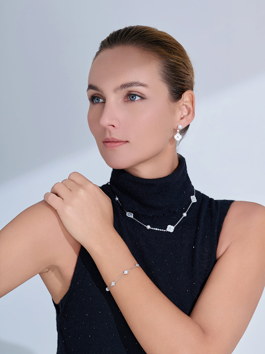 Elegant Freshwater Pearl Bracelet WB00362 | PERANAKAN