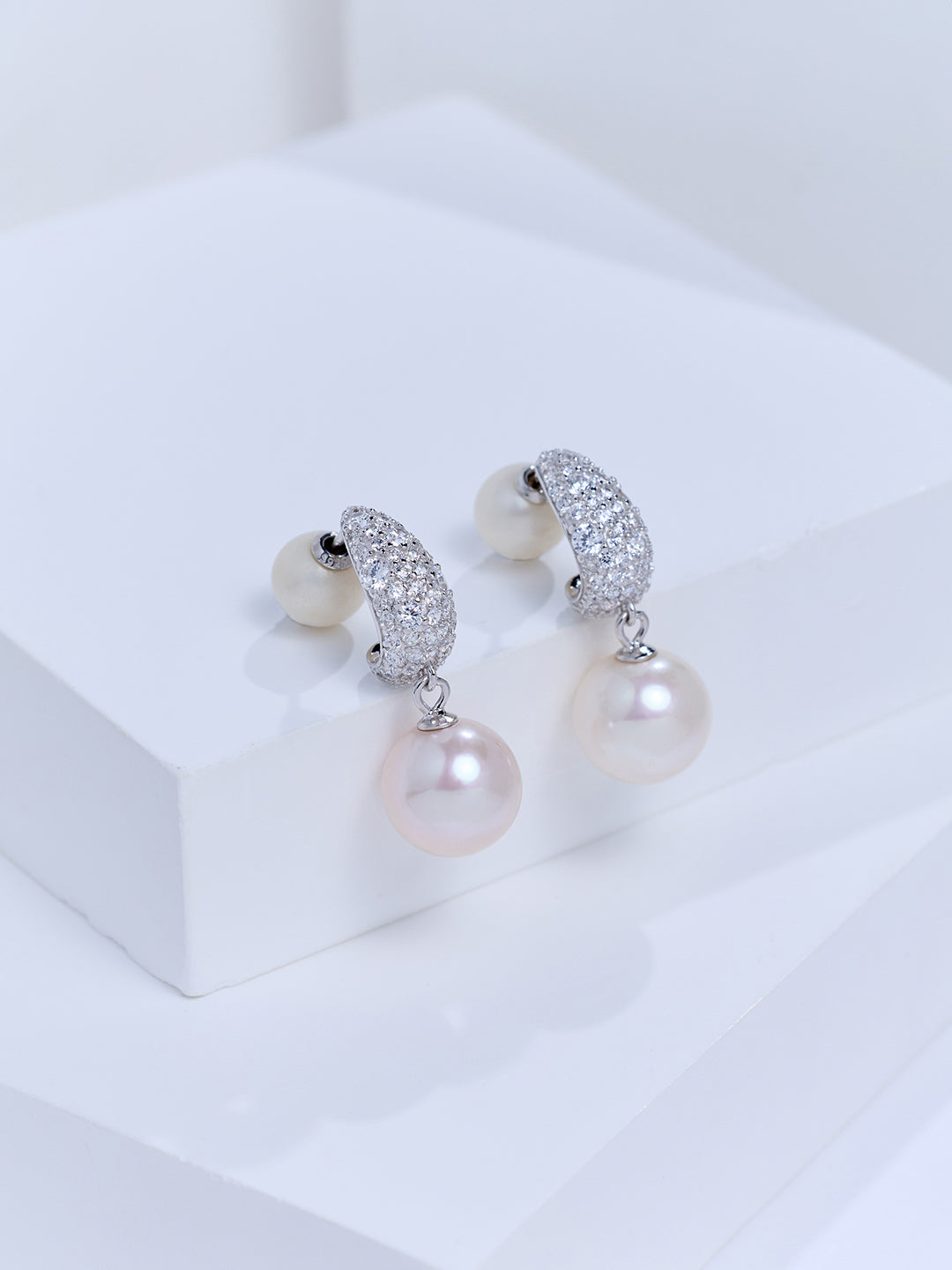 Top Lustre Edison Pearl Earrings WE01065 | SANDS