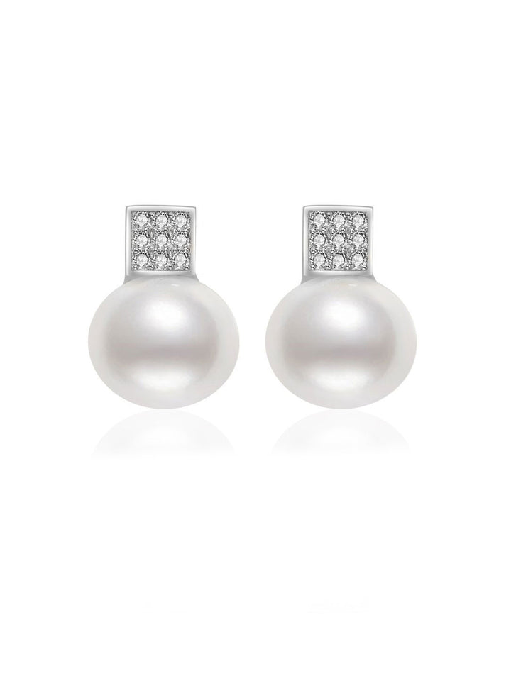 Elegant Freshwater Pearl Earrings WE00114
