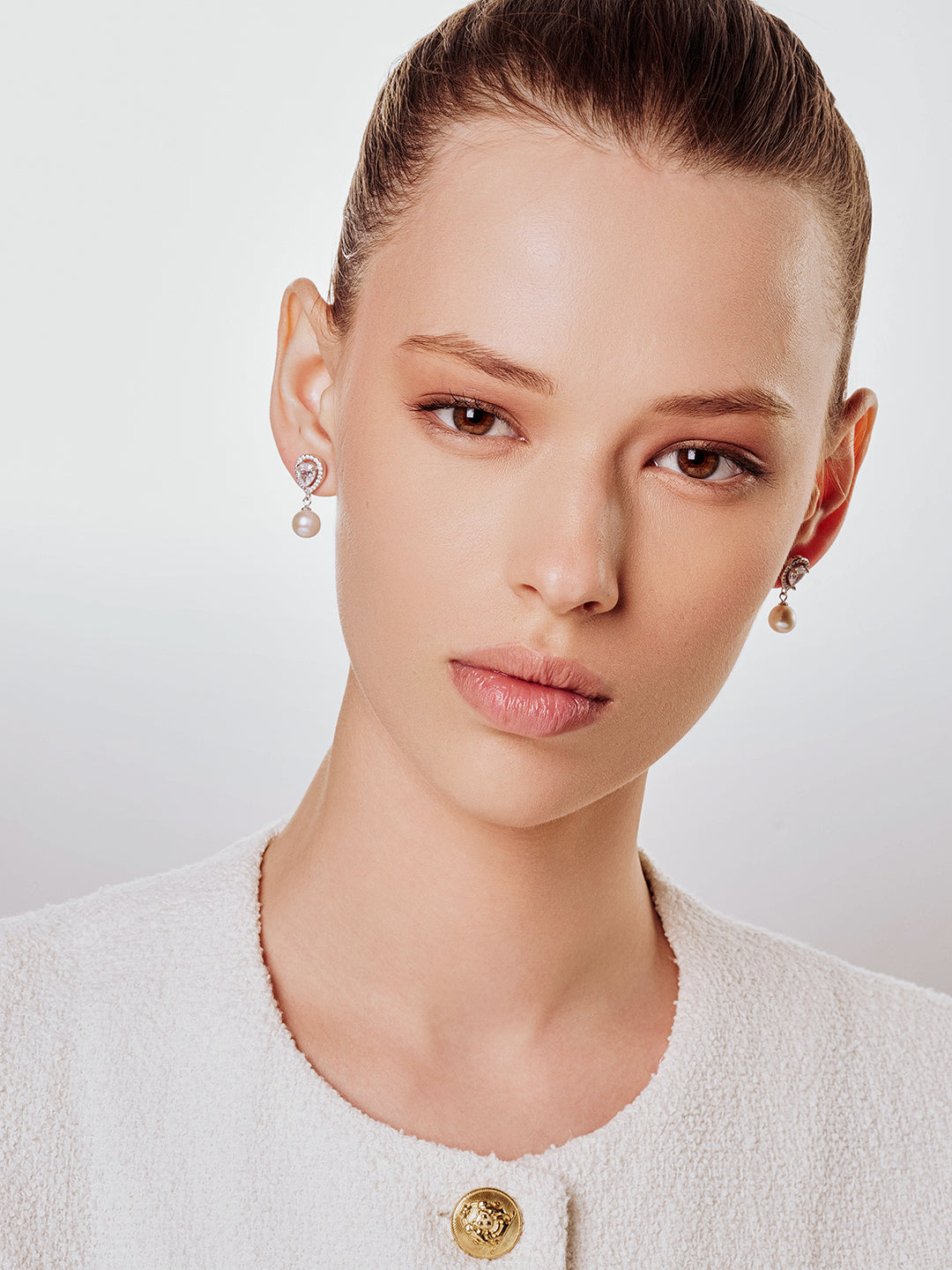 Anting-anting Mutiara Air Tawar yang Elegan WE00130