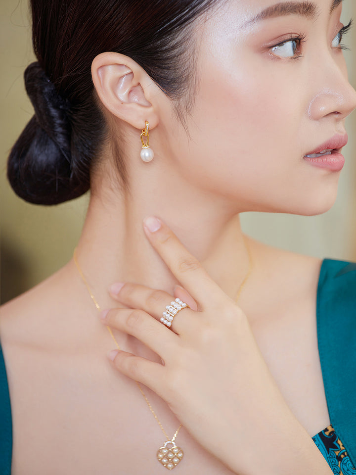 18K 純金優雅 Akoya 珍珠項鍊 KN00020