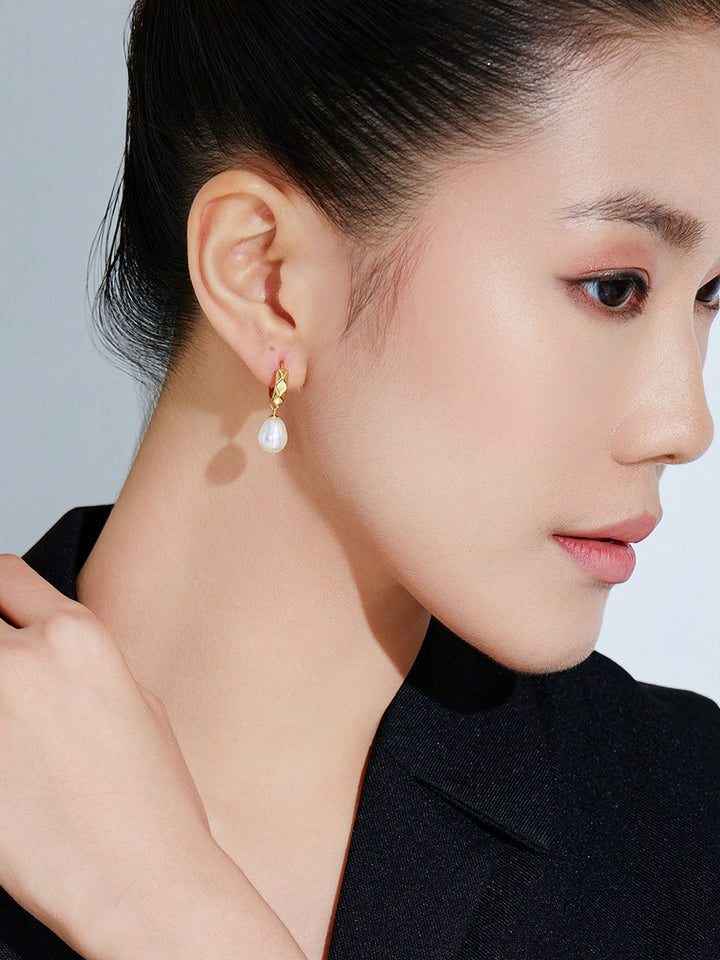 New Yorker Freshwater Pearl Earrings WE00352