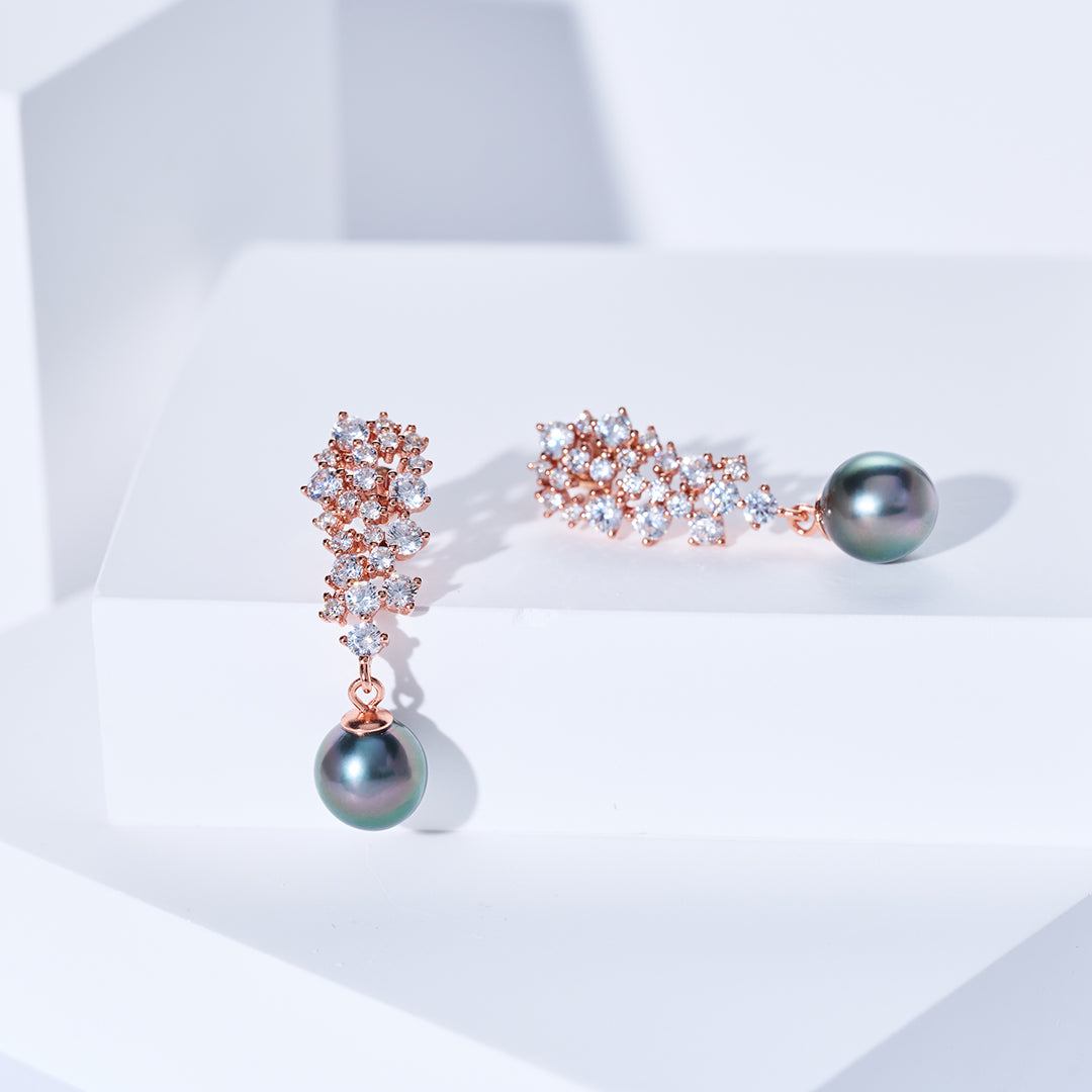 Boucles d'oreilles New Yorker en perles d'eau salée de Tahiti WE00395 | Série Mariage