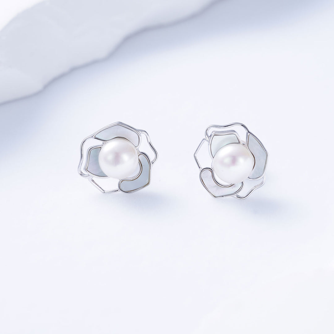 Elegant Freshwater Pearl Earrings WE00410 | GARDENS - PEARLY LUSTRE