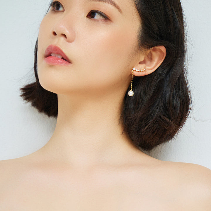 Elegant Freshwater Pearl Earrings WE00445