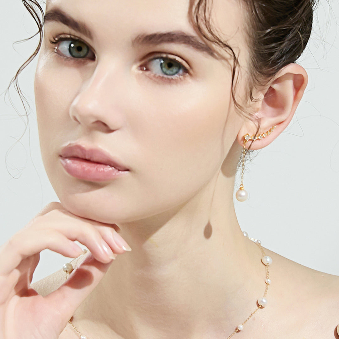 Elegant Freshwater Pearl Earrings WE00445