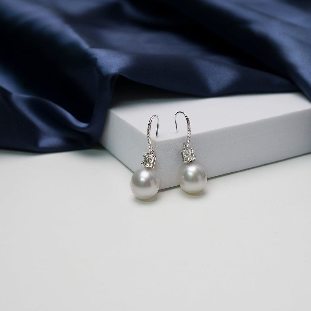 18k Solid Gold Diamond Australian White Pearl Earring KE00147 - PEARLY LUSTRE