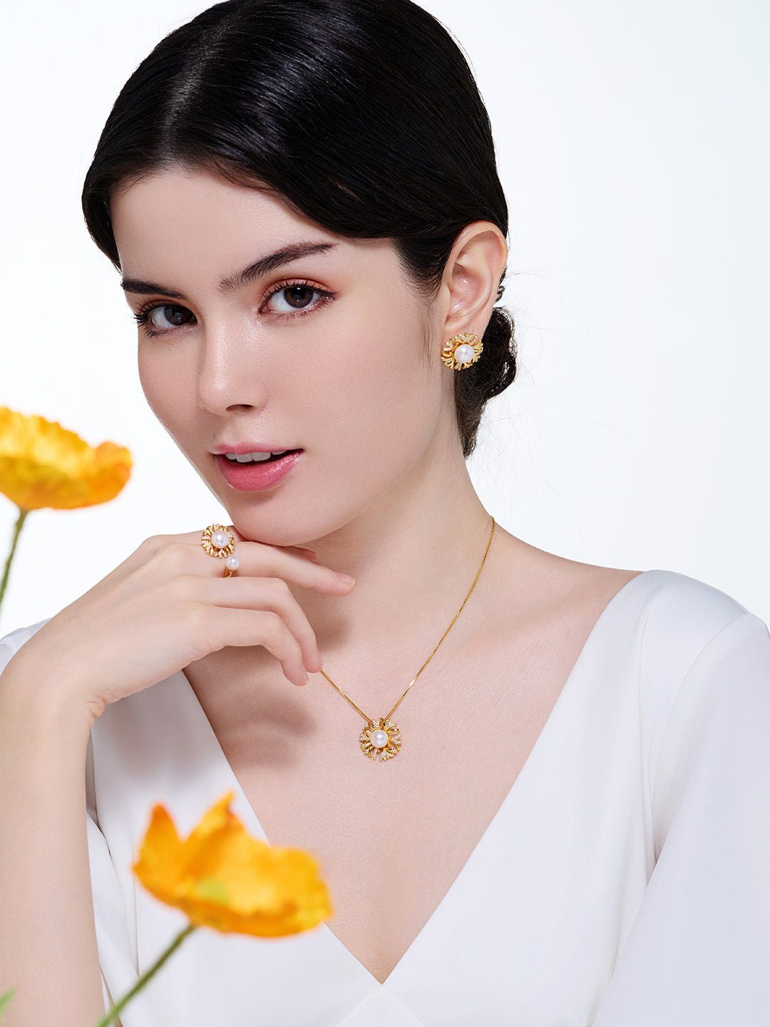 Elegant Freshwater Pearl Set WS00054 | GARDENS