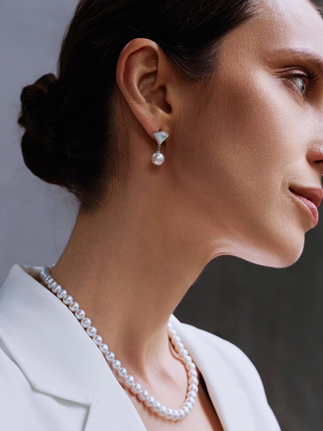 Collier de perles Aurora HANADAMA Akoya en or 18 carats de qualité supérieure KN00025