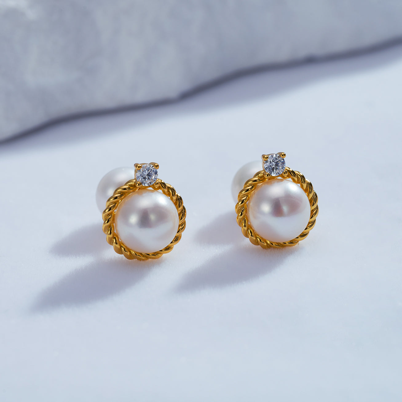 Asian Civilisations Museum Freshwater Pearl Earrings WE00660 - PEARLY LUSTRE