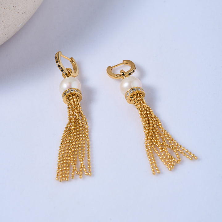 Top Lustre Freshwater Pearl Earrings WE00728 | SAFARI