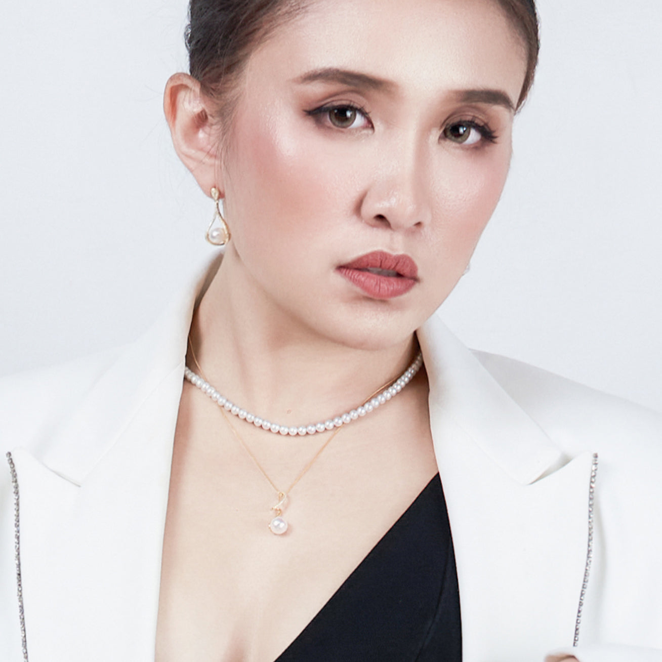Top Grade Freshwater Pearl Earrings WE00730 - PEARLY LUSTRE