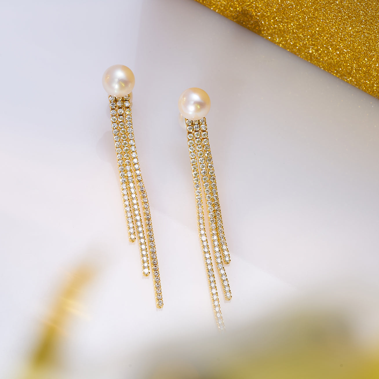 Top Grade Freshwater Pearl Earring WE00735 | CELESTE - PEARLY LUSTRE